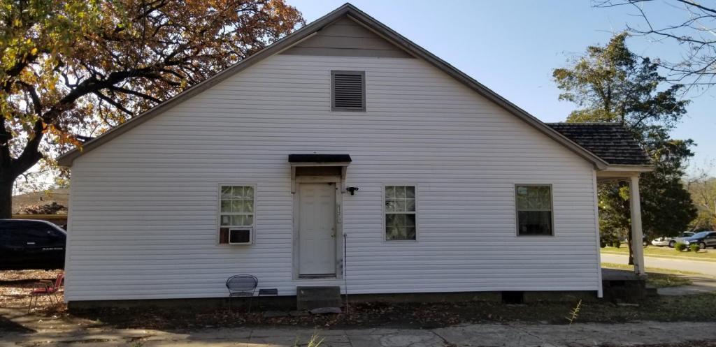 612 N 19th St in Fort Smith, AR - Foto de edificio