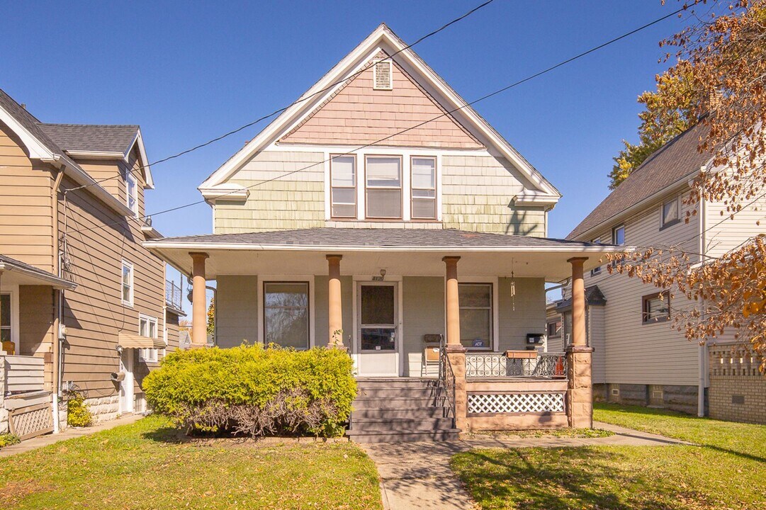 4120 Trowbridge Ave in Cleveland, OH - Building Photo