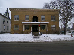 1802 11th Ave S in Minneapolis, MN - Building Photo - Building Photo