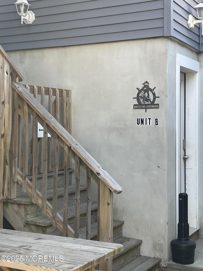 241 Hiering Ave in Seaside Heights, NJ - Building Photo - Building Photo