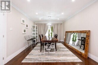 62 Stargell Dr in Whitby, ON - Building Photo - Building Photo