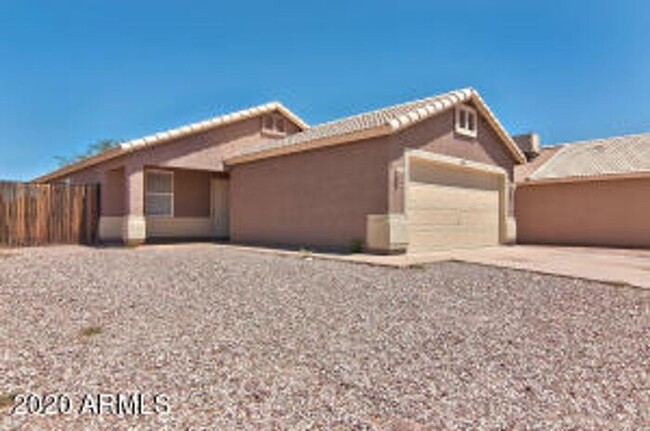 2080 W 20th Ave in Apache Junction, AZ - Building Photo - Building Photo