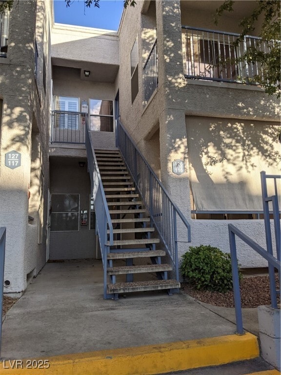 property at 2201 Ramsgate Dr
