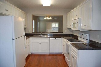 173 Kendallwood Ct in Aiken, SC - Building Photo - Building Photo
