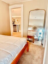 230 Essex St, Unit 230 Essex street in Bangor, ME - Building Photo - Building Photo