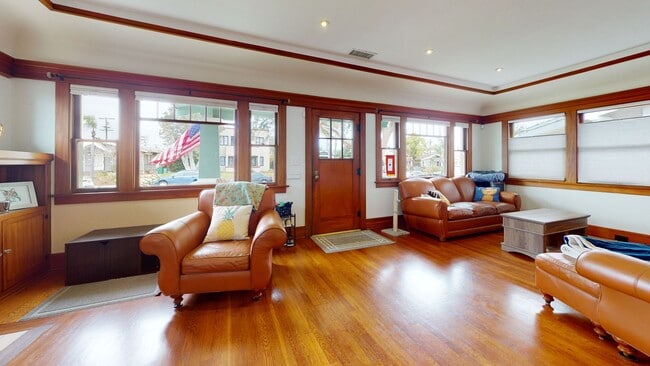 property at 3036 Dale St