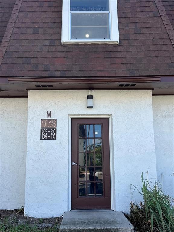 9138 Tudor Dr in Tampa, FL - Building Photo - Building Photo
