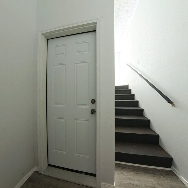 2715 Summer Meadows Dr in Perry, IA - Building Photo - Building Photo