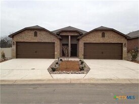 601 Jack Rabbit Ln in Buda, TX - Building Photo