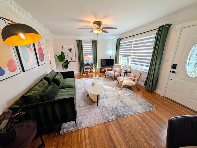 1211 River Vista Ave in Charlottesville, VA - Building Photo - Building Photo