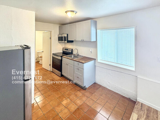 property at 815 Athens Ave