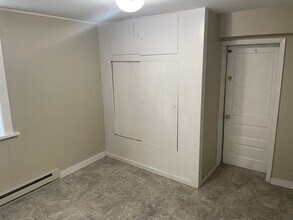 622 E 8th St, Unit Lower in Duluth, MN - Building Photo - Building Photo