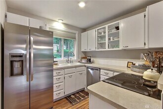 310 39th Ave Ct NW in Gig Harbor, WA - Building Photo - Building Photo