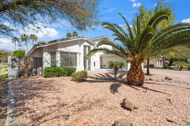 6164 E Greenway Ln in Scottsdale, AZ - Building Photo - Building Photo
