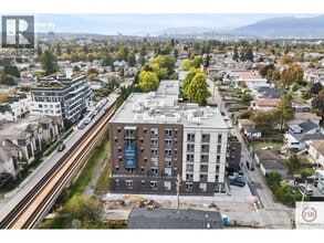 5085 McHardy St in Vancouver, BC - Building Photo - Building Photo