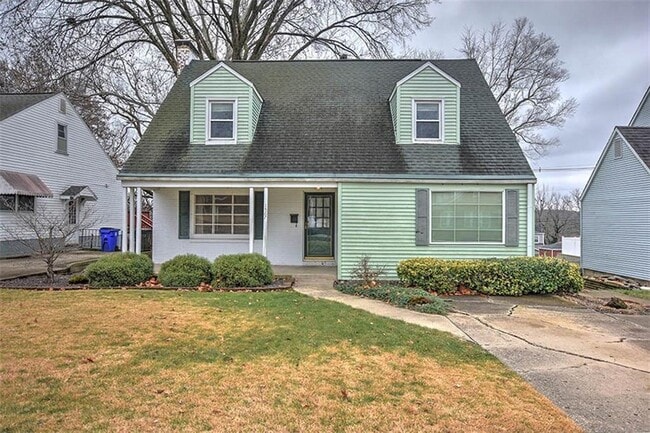 property at 1567 W Riverview Ave