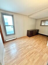 1738 Van Vranken Ave. in Schenectady, NY - Building Photo - Building Photo