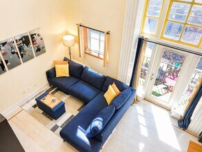 219 Bloomfield St in Hoboken, NJ - Building Photo - Building Photo