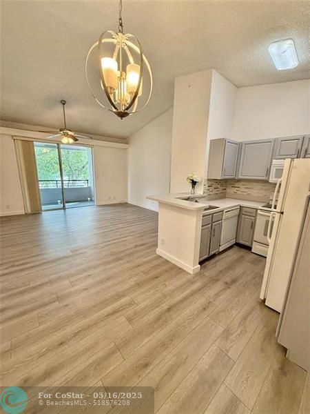741 Lyons Rd in Coconut Creek, FL - Building Photo
