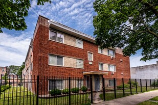 8326-8332 S Ellis Ave Apartments