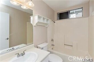 955 W Devonshire Ave-Unit -C in Hemet, CA - Building Photo - Building Photo