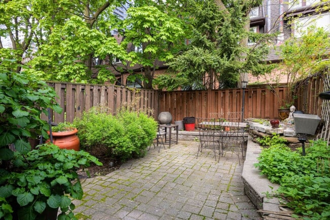 62 McGill St, Unit SI ID1403743P in Toronto, ON - Building Photo - Building Photo