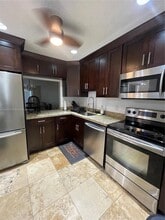 410 SE 2nd St in Hallandale Beach, FL - Building Photo - Building Photo