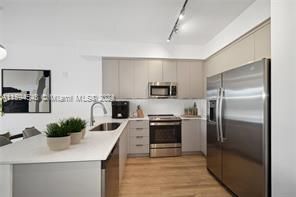 3333 N Federal Hwy in Oakland Park, FL - Building Photo - Building Photo