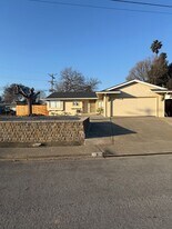 3 Cordelia Dr in Petaluma, CA - Building Photo