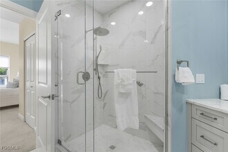 4182 Bay Beach Ln in Fort Myers Beach, FL - Building Photo - Building Photo