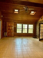 9042 Sara Ln in Shreveport, LA - Building Photo - Building Photo