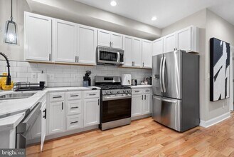 2219 E Chase St in Baltimore, MD - Building Photo - Building Photo