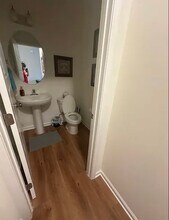 423 Bassett Ln in Whispering Pines, NC - Foto de edificio - Building Photo