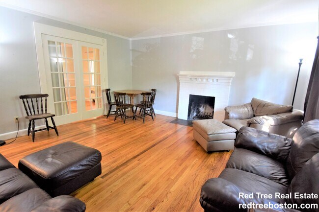 9-11 Undine Rd. Unit 2 in Boston, MA - Building Photo - Building Photo