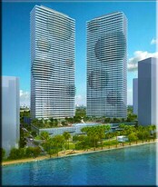 Paraiso Bay in Miami, FL - Building Photo