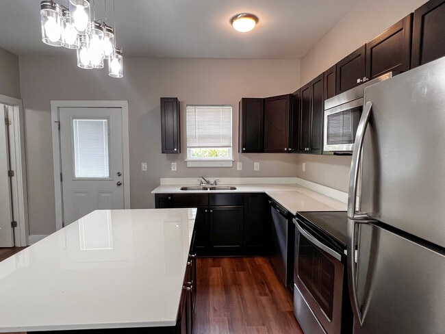 property at 608 Heavenly Pl