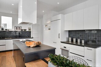 3025 Washington St in San Francisco, CA - Building Photo - Building Photo