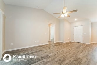 5697 Babroff Terrace, Unit 2 BEDROOM in North Port, FL - Building Photo - Building Photo