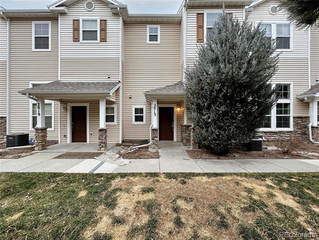 2013 Squawbush Ridge Grove in Colorado Springs, CO - Building Photo