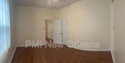 2328 Mandeville St in New Orleans, LA - Building Photo - Building Photo