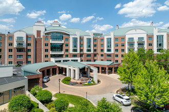 Encore Village of Schaumburg in Schaumburg, IL - Foto de edificio - Building Photo