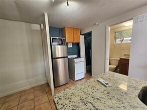 915 25th St in Orlando, FL - Building Photo - Building Photo