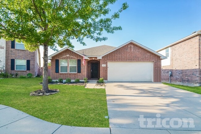 property at 7412 Sienna Ridge Ln