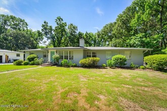 2240 Jose Cir S in Jacksonville, FL - Building Photo - Building Photo