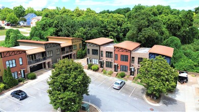 118 Ruth Dr in Athens, GA - Foto de edificio - Building Photo