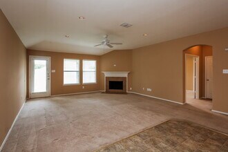 1709 Heron Dr in Aubrey, TX - Building Photo - Building Photo