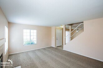 504 Rafkin Pl in Henderson, NV - Building Photo - Building Photo