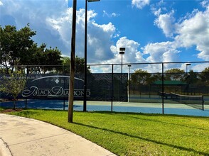 10514 Galleria St in Wellington, FL - Building Photo - Building Photo