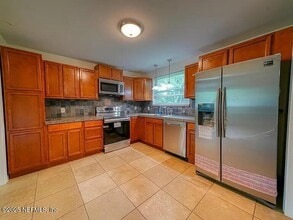 6446 Ish Brant Rd S in Jacksonville, FL - Building Photo - Building Photo