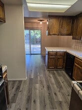 2000 Dorset Ln in Modesto, CA - Building Photo - Building Photo